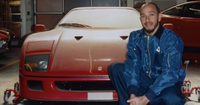 f1:-o-Χάμιλτον-«ανέστησε»-τη-ferrari-f40-των-ονείρων-του