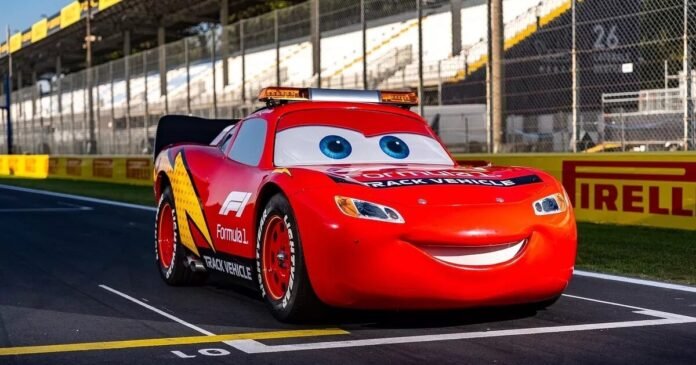 f1:-Ο-«Κεραυνός-mcqueen»-κάνει-απόβαση-στη-Μόντσα