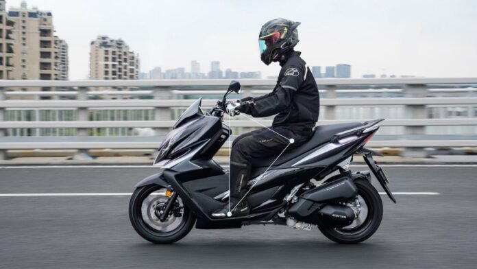 test-ride-για-το-zontes-v125-στην-Αθήνα