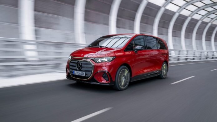 Η-mercedes-benz-εμπλουτίζει-τη-γκάμα-της-vle
