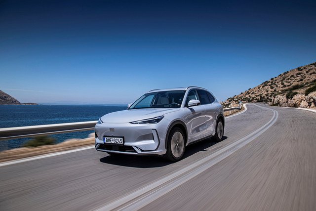 geely-e5:-Νέες-εκδόσεις-με-αυτονομία-475-χιλιόμετρα