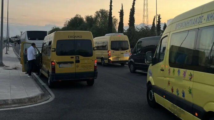 ΕΛΑΣ.:-Ένα-στα-τρία-σχολικά-λεωφορεία-στην-Αττική-είναι-παράνομο