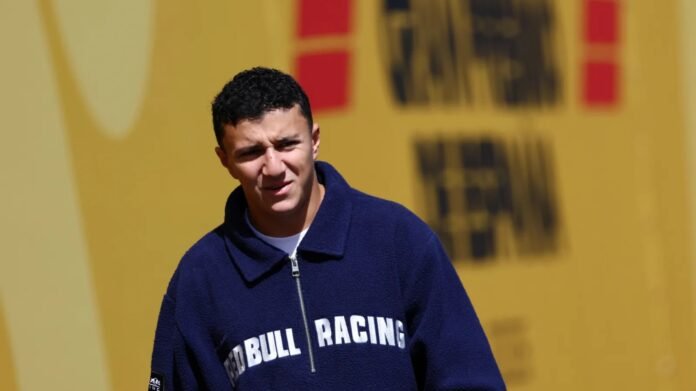 formula-1:-h-red-bull-θα-περιμένει-τον-isack-hadjar-για-όσο-χρειαστεί