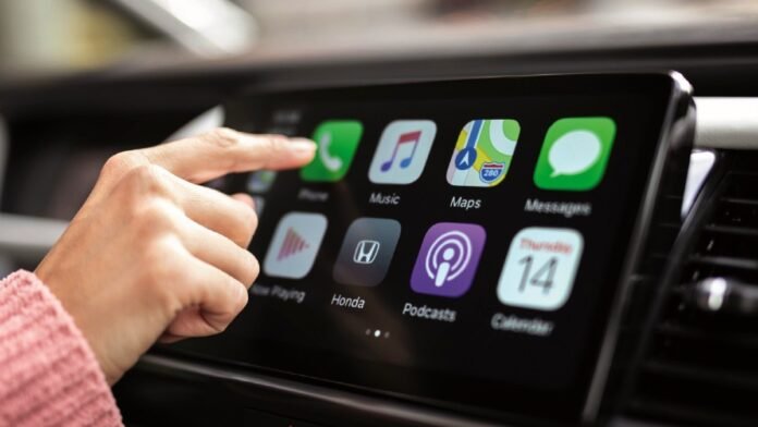 honda-jazz-crosstar:-Το-smartphone-μεταφέρεται-στην-οθόνη
