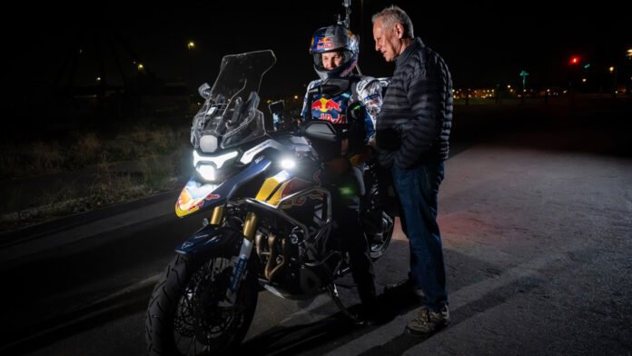 Η-triumph-δοκιμάζει-νέο-σύστημα-ραντάρ-στην-tiger-1200