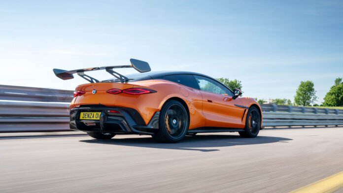 Γιατί-οι-κορυφαίοι-κατασκευαστές-supercar-δεν-φοβούνται-τα-ατελείωτα-άλογα-των-Κινέζων