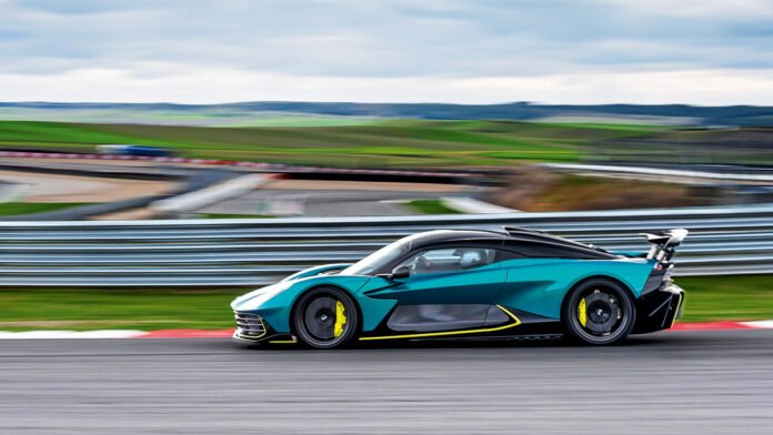 Η-aston-martin-valhalla-σύντομα-και-σε-έκδοση-spider