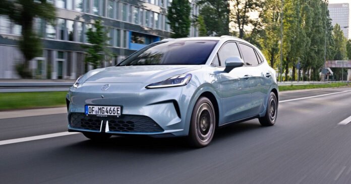 Από-την-mg-η-σπουδαιότερη-πρεμιέρα-στην-auto-athina:-Το-mg4-urban-είναι-εδώ-για-να-αλλάξει-τις-ισορροπίες-στα-ηλεκτρικά