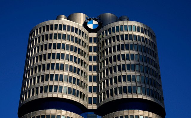 Η-bmw-ανακοίνωσε-σχέδιο-αναδιάρθρωσης-με-επίκεντρο-την-Τεχνητή-Νοημοσύνη,-τις-περικοπές-και-τις-κυκλοφορίες-δύο-νέων-μοντέλων
