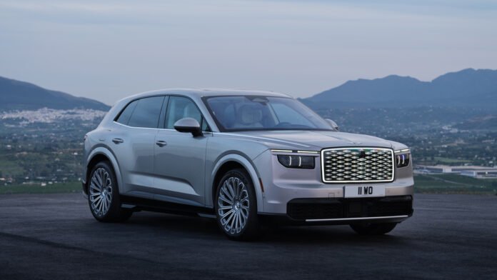 Τι-μας-έκανε-εντύπωση-στη-νέα-bentley-torcal