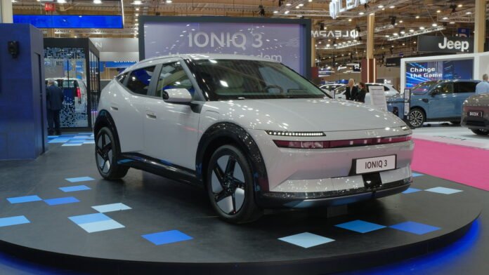 Πόσο-θα-κοστίζει-το-νέο-hyundai-ioniq-3-που-μπορεί-κανείς-να-δει-στην-auto-athina;