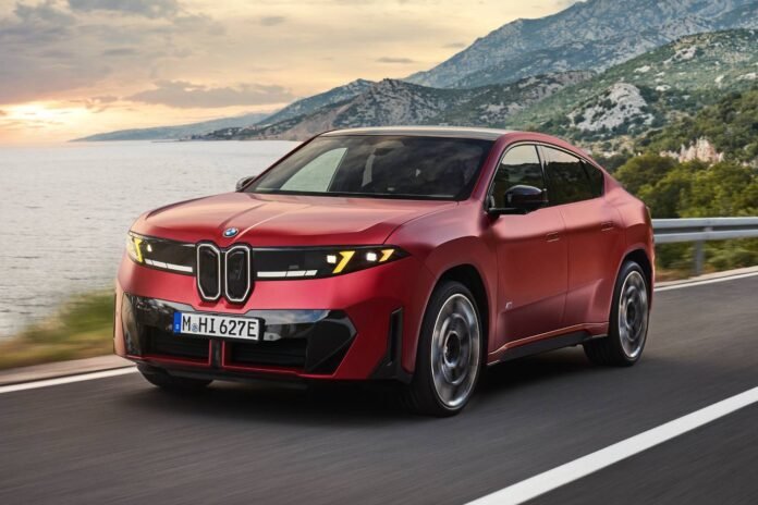 Νέα-bmw-ix4-με-έως-612-ίππους-και-828-χλμ.-αυτονομία