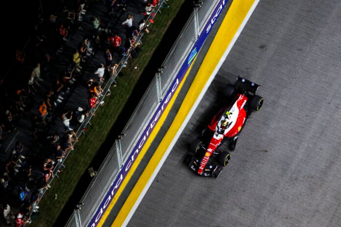 f1:-Ο-hamilton-ανέλαβε-την-ευθύνη-για-τη-στρατηγική-που-του-κόστισε-το-βάθρο