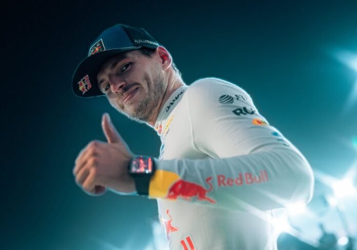 formula-1:-Νέα-νίκη-για-τον-Φερστάπεν,-“αγκαλιάζει”-τον-τίτλο-ο-Αντονέλι