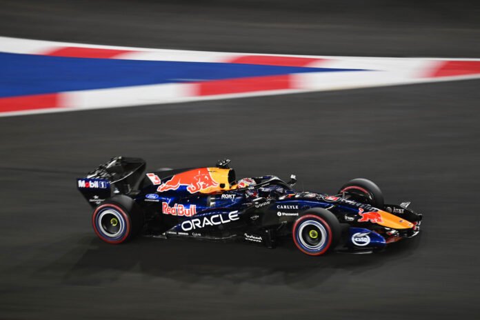 f1:-Δεύτερη-διαδοχική-νίκη-για-τη-red-bull-ford-powertrains-στο-gp-Σιγκαπούρης