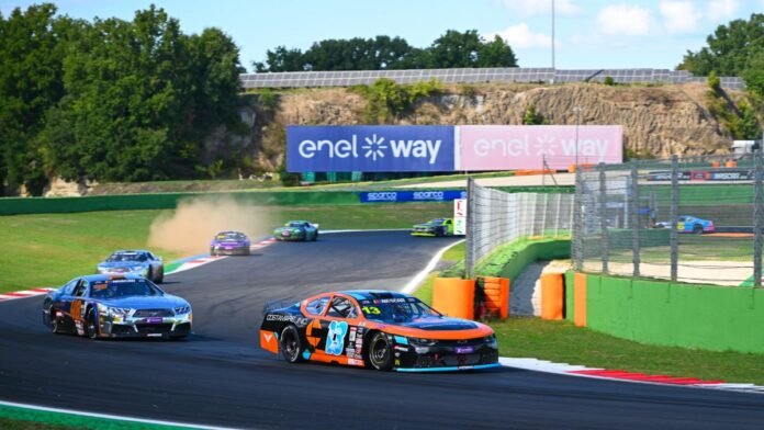 euronascar:-«Όλα-για-όλα»-ο-Θωμάς-Κρασώνης-στους-τελικούς-του-Βελγίου-(+video)