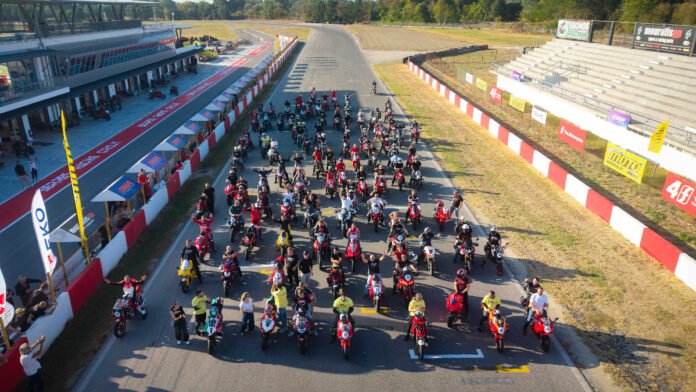Η-Ελλάδα-γιόρτασε-τα-100-χρόνια-ducati